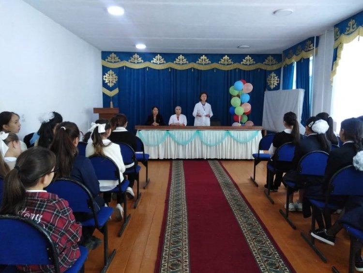 9-10 қыз балаларымен гигиена талаптарды сақтау бойынша түсіндірме жұмыстары